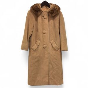 Vintage Meri K Camel and Mink Fur Collar size medium to large